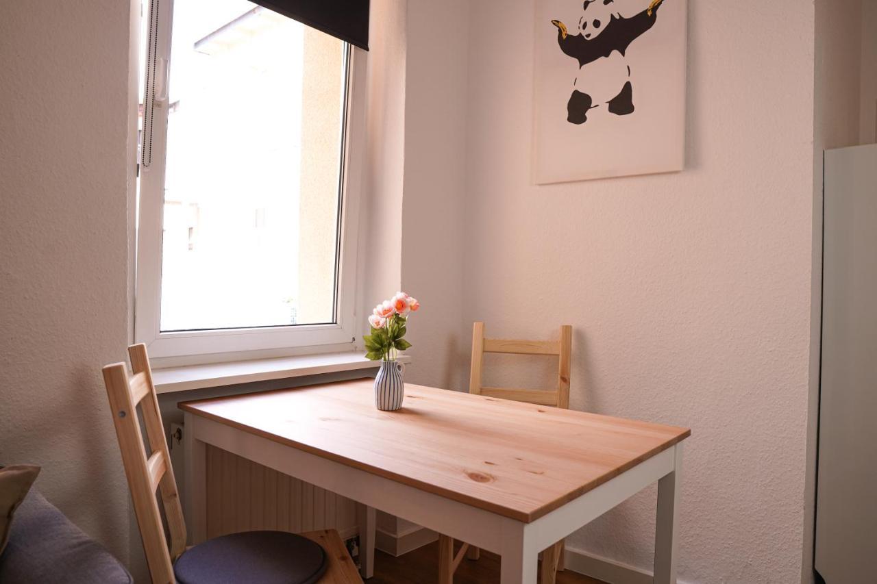 Fullhouse - Halle - T28 - Panda Apartment Exterior foto
